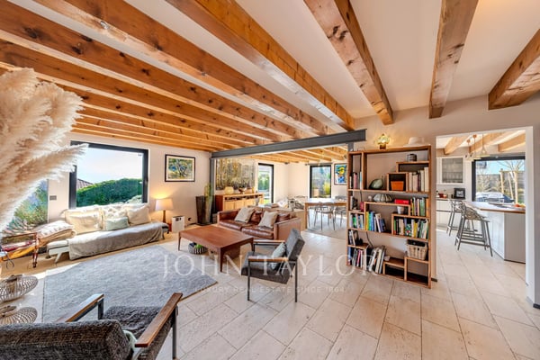 Villa individuelle avec vue panoramique sur le lac Léman 2