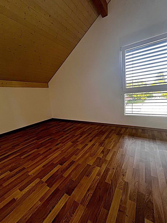 Charmant appartement de 3,5 pièces avec terrasse à Dompierre FR 5