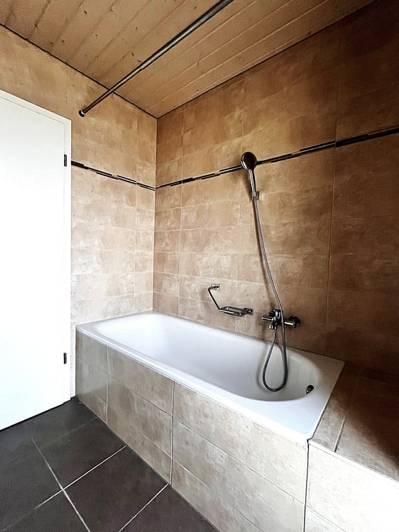 Charmant appartement de 3,5 pièces avec terrasse à Dompierre FR 7
