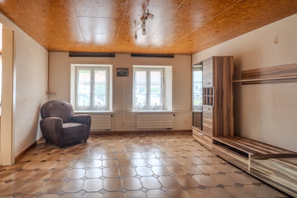 Maison individuelle à rénover à Surpierre 2