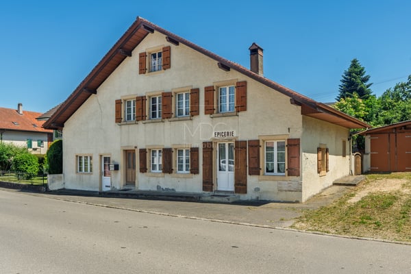Maison individuelle à rénover à Surpierre 1