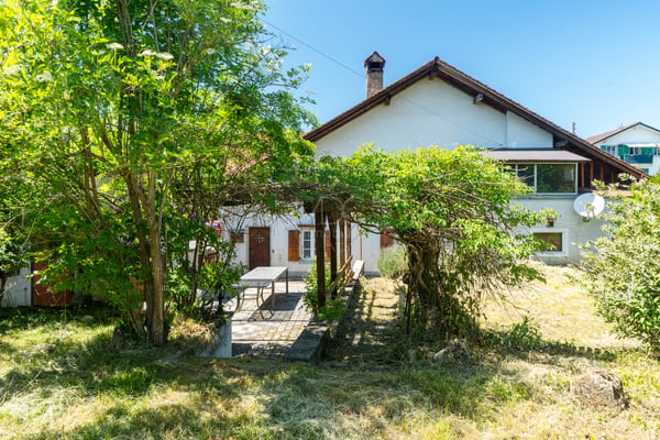 Maison individuelle à rénover à Surpierre 12