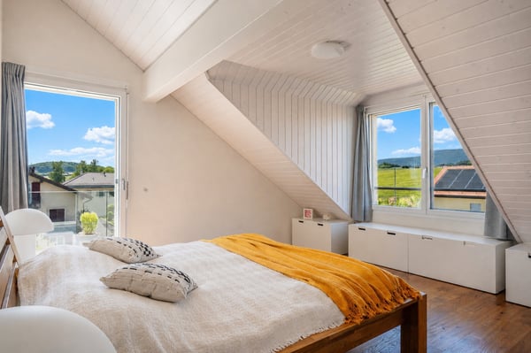 Appartement de 3.5 p. avec vue sur les Alpes et le Jura à Reverolle 6