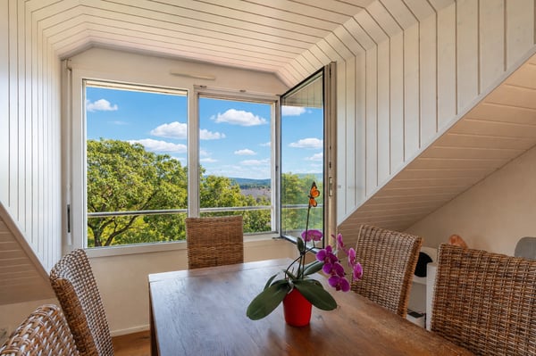 Appartement de 3.5 p. avec vue sur les Alpes et le Jura à Reverolle 5