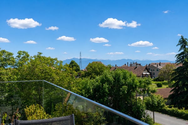 Appartement de 3.5 p. avec vue sur les Alpes et le Jura à Reverolle 11