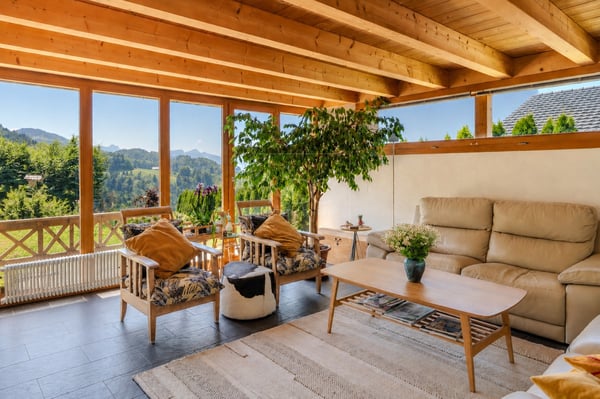 Beau châlet contemporain avec vue panoramique à Châtel-St-Denis 4
