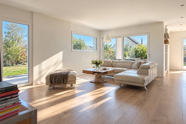 Villa individuelle contemporaine avec vue dégagée à Villeneuve (FR) 2