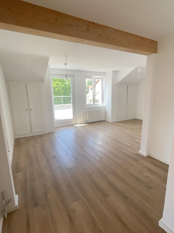 A louer à Avenches - Charmant 3.5 pièces lumineux avec grande terrasse et balcon. 1