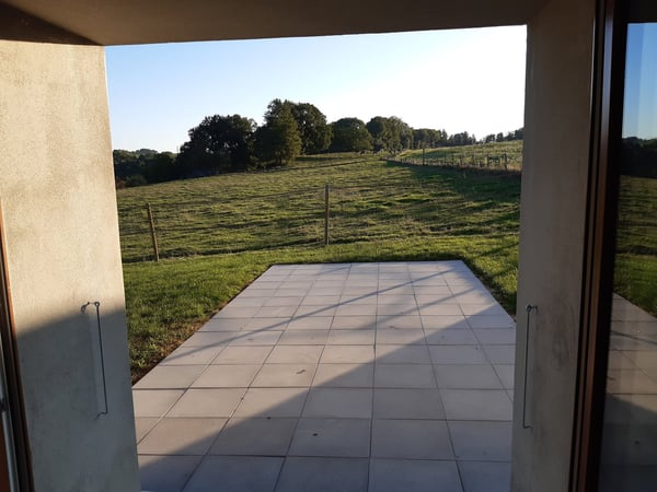 Lumineux appartement dans une maison individuelle atypique 9