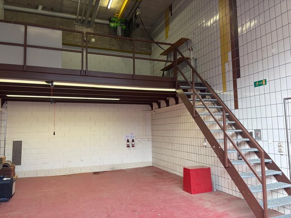 Dépôts de différentes tailles, de 55 m² à 112 m² 2