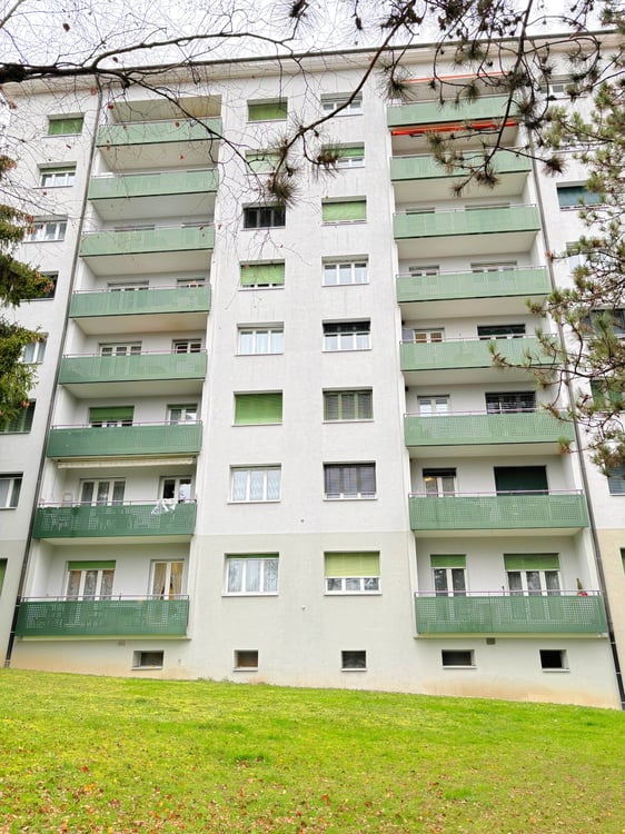 Appartement de 4 pièces avec balcon à Fribourg