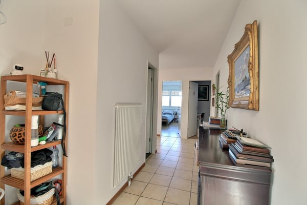 Superbe appartement familial de 160 m² au 6e étage à Fribourg 2