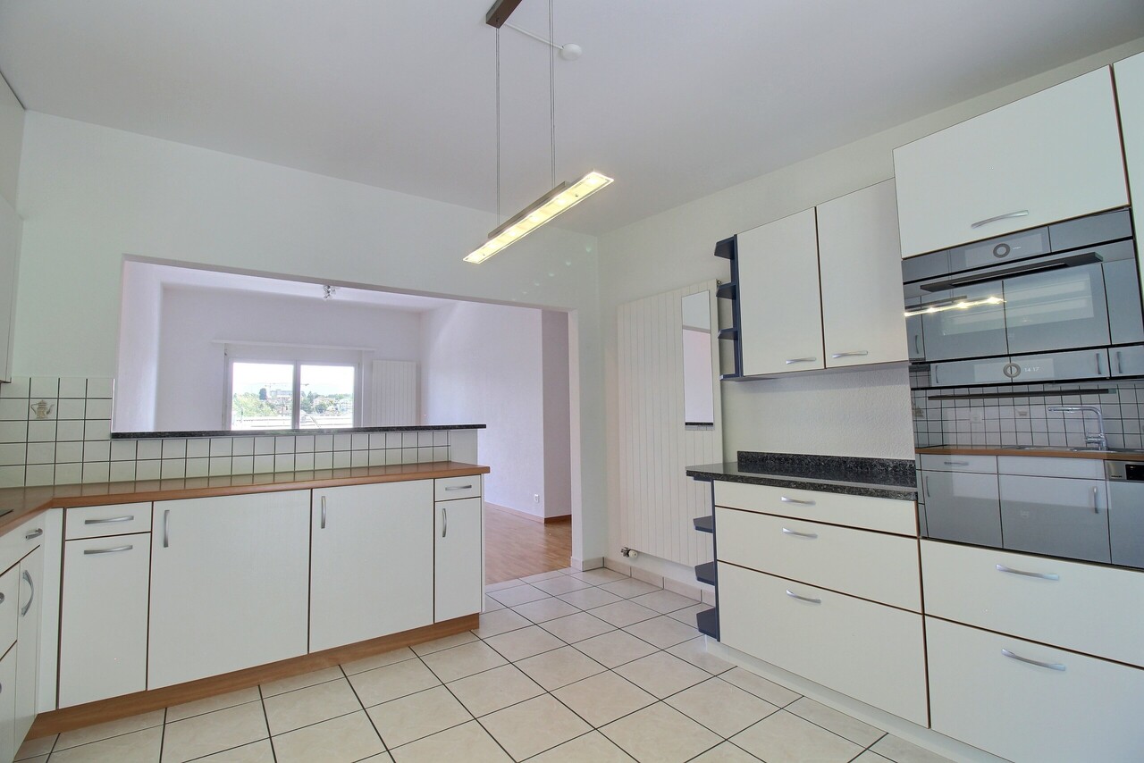 Immobilie in Givisiez - Bel appartement en attique de 4.5 pièces - Bild 1