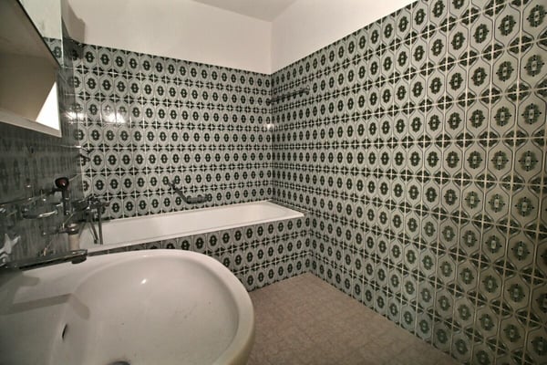 Spacieux appartement familial avec beau potentiel 10