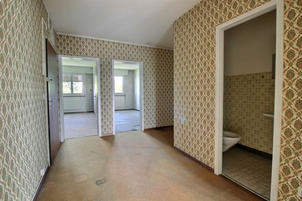 Spacieux appartement familial avec beau potentiel 14