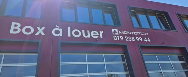 Yverdon-les-Bains, à louer, BOX de 140 m2 avec porte sectionnelle 1