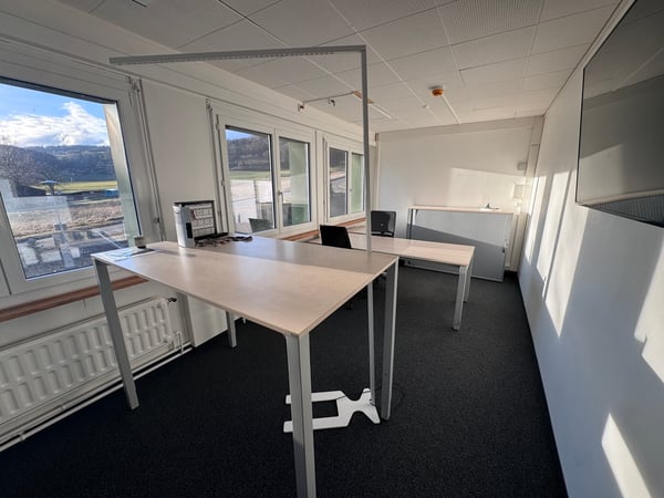 Granges-Marnand, à louer, bureaux et dépôts de 408 m2 5
