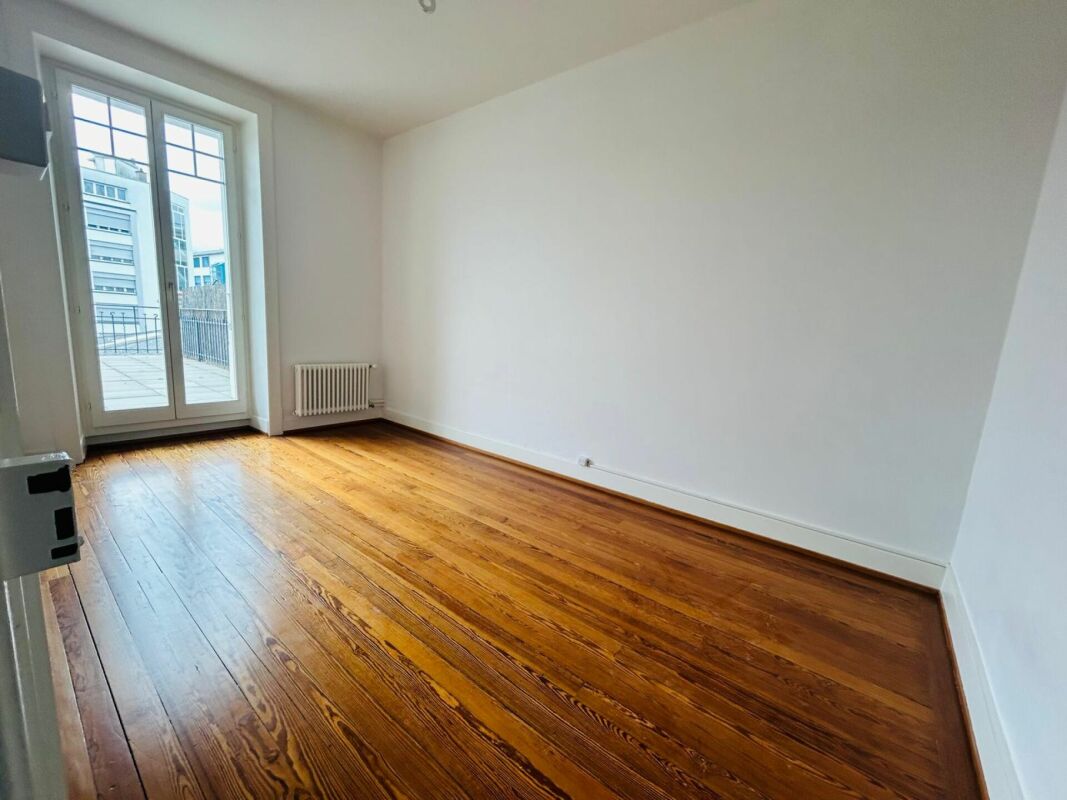 Appartement de 2 pièces avec grande terrasse