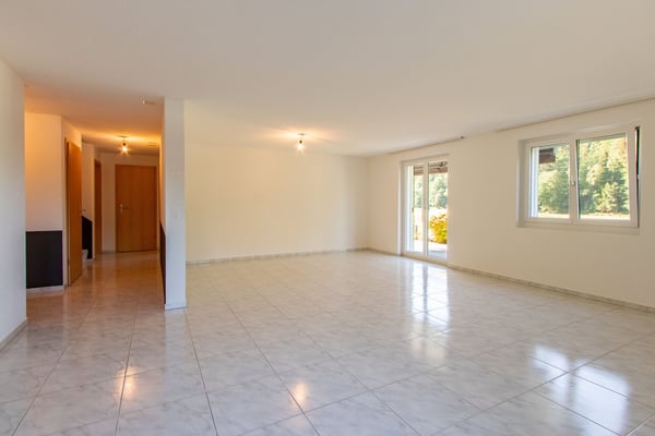 5.5-ZIMMER EINFAMILIENHAUS MIT UNVERBAUBARER AUSSICHT INS GRÜNE 9