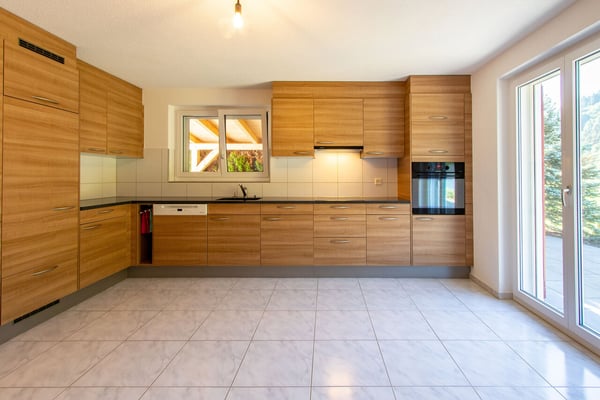 5.5-ZIMMER EINFAMILIENHAUS MIT UNVERBAUBARER AUSSICHT INS GRÜNE 8