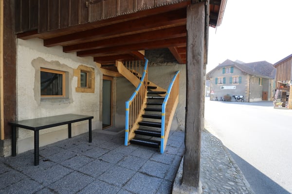 Charmante Duplexwohnung nahe See in Praz 1