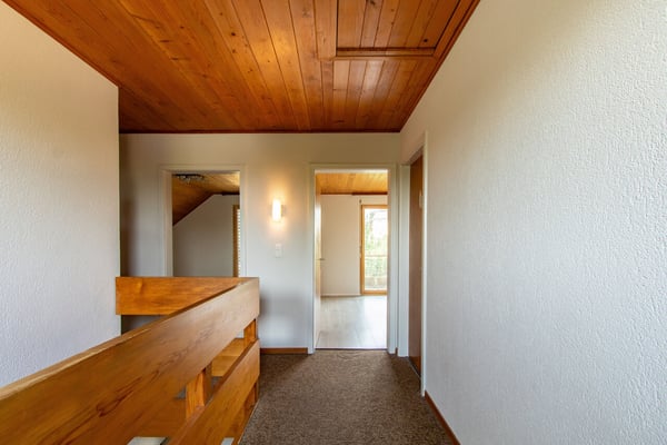 Freistehendes Einfamilienhaus mit viel Potenzial 12