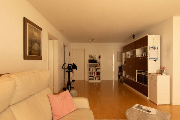Attraktive 3.5-Zimmerwohnung mit Balkon, Lift & Einstellhallenplatz 4