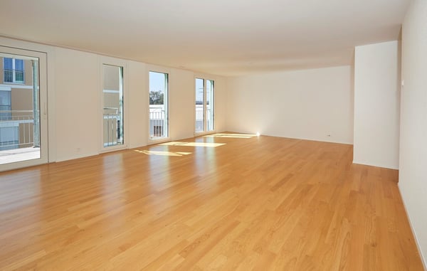 Helle 4.5-Zimmer-Wohnung mit Balkon an zentraler Lage in Kerzers 3