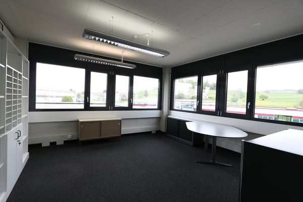 Attraktive Büroräumlichkeiten zu vermieten 2