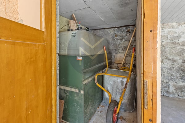 Spacieuse maison familiale 2.5 pièces de deux appartements aux Avants. 7