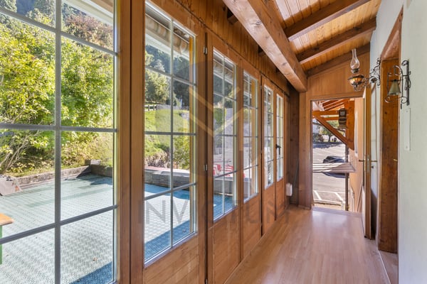 Spacieuse maison familiale 2.5 pièces de deux appartements aux Avants. 9