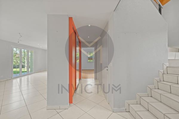 Belle propriété de 8 pièces avec studio indépendant au Mouret 6