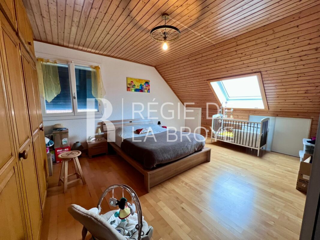 Belle villa individuelle de 4.5 pièces avec studio indépendant à Font