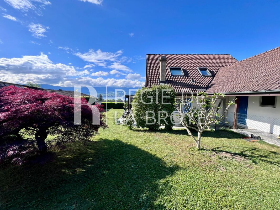 Belle villa individuelle de 4.5 pièces avec studio indépendant à Font