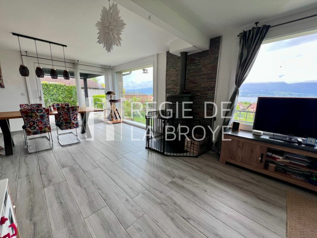 Belle villa individuelle de 4.5 pièces avec studio indépendant à Font