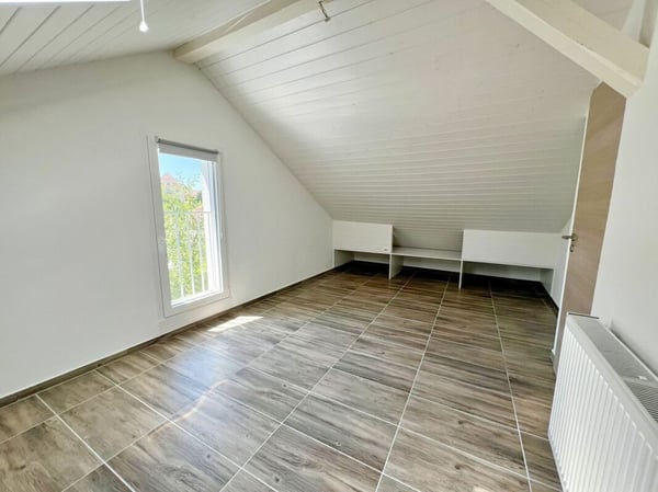 Appartement de 4.5 pièces à Aumont 7