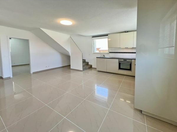 Appartement de 4.5 pièces à Aumont 4