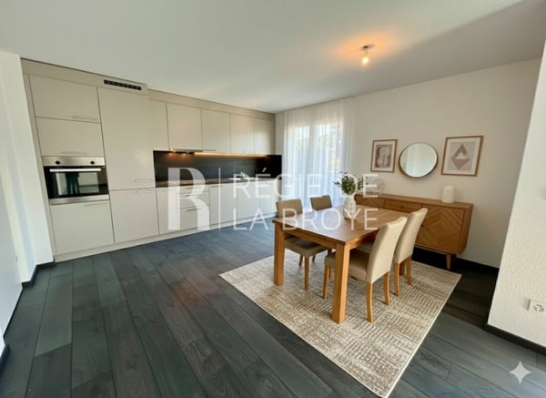 Appartement de 4.5 pièces avec grand balcon à Chabrey 2