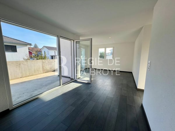 Appartement de 4.5 pièces avec grand balcon à Chabrey 4