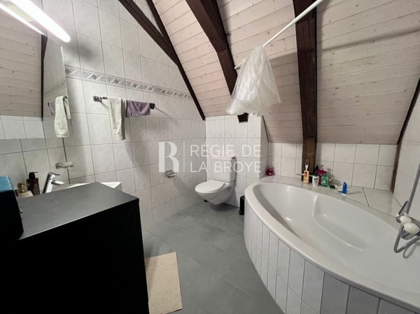 Appartement de 4.5 pièces à Estavayer-le-Lac 8