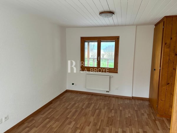 Chalet de 4.5 pièces à Cheyres 13