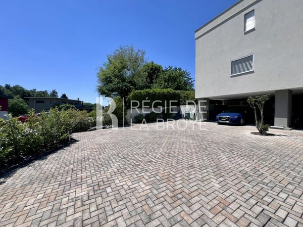 Superbe villa jumelée de 5.5 pièces à Portalban 24