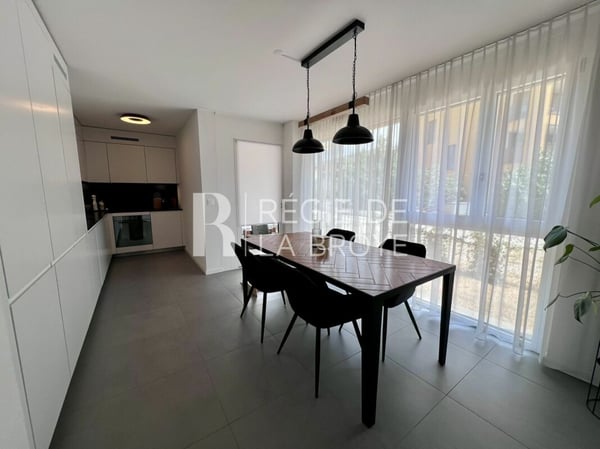 Appartement de 6.5 pièces au rez à Estavayer-le-Lac 6