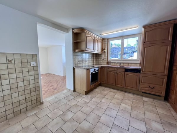 Appartement de 3.5 rénové à Démoret 5