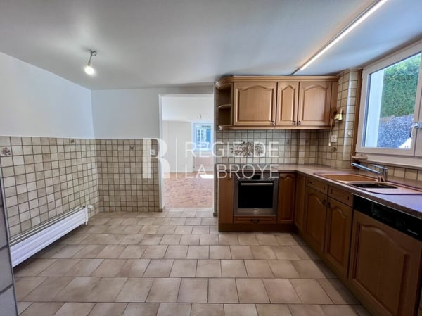 Appartement de 3.5 rénové à Démoret 4