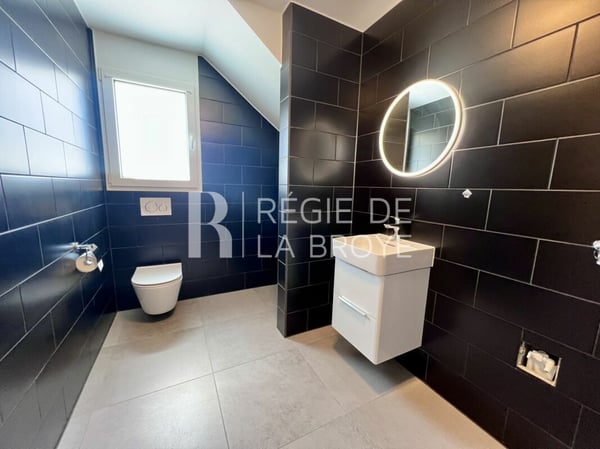 Duplex de 3.5 pièces à Dompierre FR 9