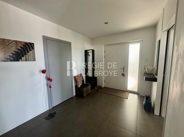 Appartement de standing 4.5 pièces à Gampelen 15