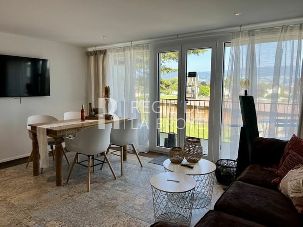 Superbe duplex meublé de 2.5 pièces à Estavayer-le-Lac 1