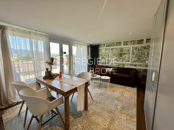 Superbe duplex meublé de 2.5 pièces à Estavayer-le-Lac 4