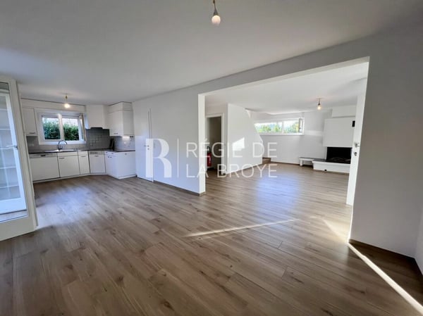 Villa individuelle de 5.5 pièces à Fétigny 2